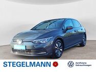 VW Golf, 2.0 TDI VIII Life, Jahr 2023 - Lemgo