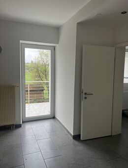 Renovierte Doppelhaushälfte mit Ausbaupotential in Illingen-Uchtelfangen zu verkaufen - Illingen (Saarland)