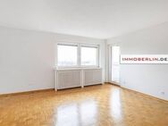 IMMOBERLIN.DE - Angenehme sonnenhelle Wohnung mit Westloggia & Pkw-Stellplatz in behaglicher Lage - Berlin