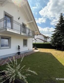 Gepflegtes Einfamilienhaus mit Garage, Keller und viel Platz für die Familie - Emmerting