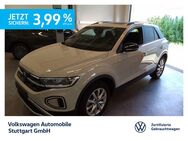 VW T-Roc, 2.0 TDI Style, Jahr 2022 - Stuttgart