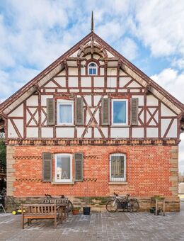 Einzigartiges Wohnerlebnis in denkmalgeschütztem Schmuckstück - Kornwestheim