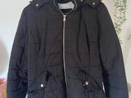 Schwarze Winterjacke - Bochum