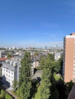 Sachsenhausen-Süd: 3,5-Zi.-Whg mit Skyline-Blick, TG & Balkon - Kapitalanlage oder Eigennutzung - Frankfurt (Main)