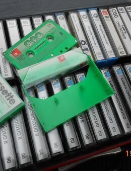 2 Koffer Musikkassetten, Leerkassetten - München Maxvorstadt