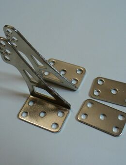 Metall-Ruderhörner (12 Paar) mit Gegenplatte und 6 Kugelköpfe - Rheda-Wiedenbrück