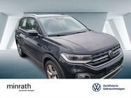 VW T-Cross, 1.0 TSI Style, Jahr 2022 - Duisburg