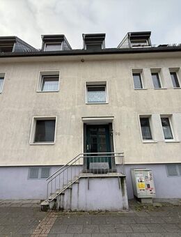 2 Zimmer Wohnung mit Balkon und Küche in Langel - Köln