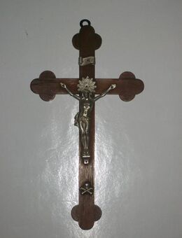 Altes Kreuz, Holzkreuz, Jesus aus Metall, 28 x 16 cm - Büdelsdorf