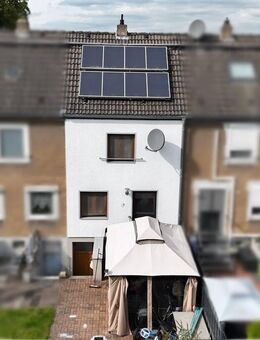 Gemütliches Zuhause mit Gestaltungspotenzial - Reihenmittelhaus mit Garten und Terrasse in zentraler Lage - Kamp-Lintfort
