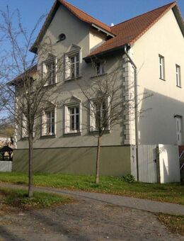 Vollvermietetes modernisiertes Herrenhaus mit 5,1% Rendite in gefragter Wohnlage - Oranienburg