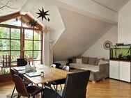 Helle 4 Zimmer-Dachgeschoss-Wohnung mit Südbalkon und Blick ins Grüne - Maisach