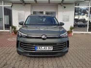 VW Tiguan, 1.5 l Elegance Tiguan Elegance eTSI OPF 1, Jahr 2024 - Annaberg-Buchholz