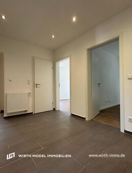 Ansprechend sanierte Drei-Zimmer-Wohnung mit Garage und Balkon - Schweinfurt