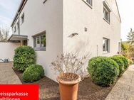 Waiblingen: Doppelhaushälfte mit viel Charme in bester Wohnlage - Waiblingen