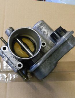 Opel Astra , Meriva , Zafira, Corsa Drosselklappe 25177983 - Erkelenz Zentrum