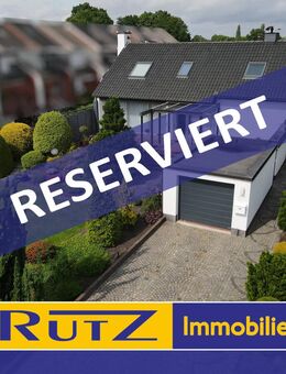Delmenhorst-Stickgras | Besonderes Einfamilienhaus mit großem Grundstück in ruhiger Wohnlage - Delmenhorst