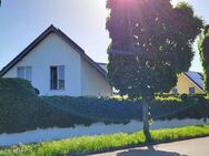 Großzügiges Familien-Domizil mit Garage und ruhiger Nachbarschaft-Provisionsfrei - Leverkusen