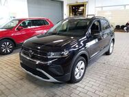 VW T-Cross, 1.0 TSI Life, Jahr 2024 - Geeste