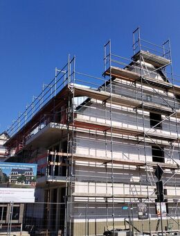 helle & geräumige 3-Raumwohnung mit Balkon ERSTBEZUG, inkl. TG-Stellplatz - Radebeul