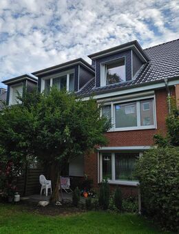 Stilvolle, gepflegte, vom Eigentümer bewohnte 3-Raum-Wohnung mit Balkon in Hamburg Wilstorf - Hamburg