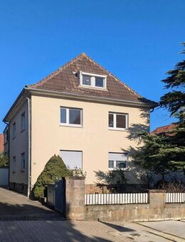 Dreifamilienhaus in begehrter Wohnlage - Neustadt (Weinstraße)