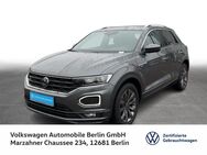 VW T-Roc, 1.5 TSI Sport R-Line "Ex", Jahr 2020 - Berlin