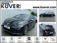 VW Golf, 1.5 eTSI R-Line 18, Jahr 2023 - Hagen (Bremischen)