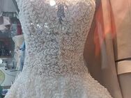 Wedding Dress ( Hochzeit Kleidung ) 2025 - Wadgassen