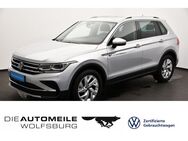 VW Tiguan, 2.0 TDI Elegance, Jahr 2022 - Wolfsburg