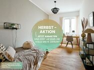 Modernes Wohnen im Grünen: Stilvolle 4-Zimmer-Wohnung mit Balkon und Parkblick - Berlin