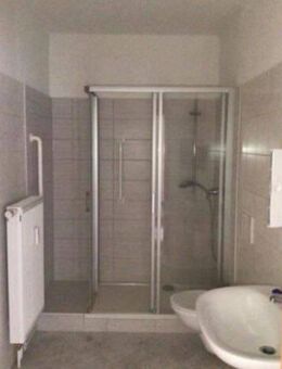 Single-Wohnung mit Dusche ... Aufzug ebenerdig - Chemnitz