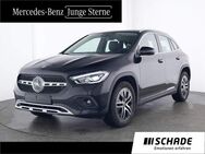 Mercedes GLA 180, Progressive MBUX HighEnd Distro PKam, Jahr 2023 - Eisenach