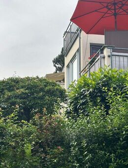 Frei ab Dezember 2025 - Sonnige 3-Zimmer Wohnung mit Balkon in ruhiger Toplage - Ebersbach (Fils)