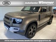 Land Rover Defender, 110 D240 SE Black Pack, Jahr 2021 - Passau