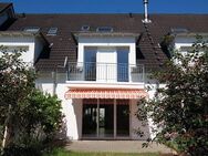 Helles 6-Zimmer-RMH! 2-Raum-Studio! 3 Bäder! Balkon, Terrasse, Garten! - Düsseldorf