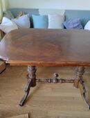 Antiker Tisch kostenlos in Konstanz bis 03.12.25 abzuholen (bitte im Chat melden oder 07531-56572 anrufen) in 78462