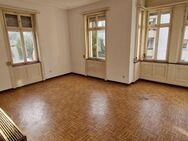 Studenten WG: 4-Zimmer, Altbauwohnung in zentraler Lage - Esslingen (Neckar)