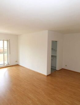 Clever investieren: 2 ETW, Balkon, Tiefgarage, energieeffizient, provisionsfrei - Leipzig