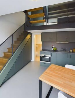 Im Herzen Oldenburgs: Möblierte Maisonette-Wohnung mit Balkon ab Februar | Maisonette Prime - Oldenburg