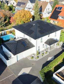 Luxus in jeder Facette - Architektur, Ausstattung & Zustand in Perfektion! - Minden (Nordrhein-Westfalen)