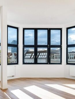 Licht und Luxus - Exklusives Penthouse mit Blick über Friedrichshain - Berlin