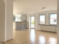 Helle Maisonette mit 2 Balkonen & Stellplätzen - Ihr neues Zuhause in Grafenau! - Grafenau (Baden-Württemberg)