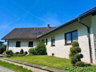 Elegantes Einfamilienhaus mit vermieteter Einliegerwohnung in ruhiger Lage - Kronach