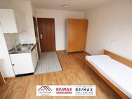 Schönes 1 Zimmer Apartment 24qm im DG, in Mannheim zu vermieten - Mannheim