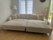 Ecksofa mit hocker - Heilbronn