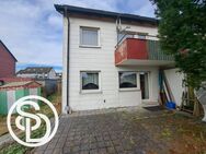 Doppelhaushälfte im Frankenwald / 95192 Lichtenberg für ein naturnahes Wohnen - Wohnfläche ca. 124 m² - Grundstück ca. 426 m² Vorgarten - Garten - Lichtenberg (Bayern)