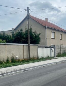 Einfamilienhaus mit viel Platz von Privat inkl. Schmiede - Gorden-Staupitz