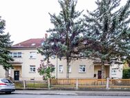 Schöne Altbauwohnung in südlicher Höhenlage. Tageslichtbad, Wohnküche und Übernahme EBK möglich. - Dresden