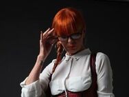 CBT, Bondage, tease-denial, Spanking, FS, als Domina stehen alle unter mir - Nürnberg